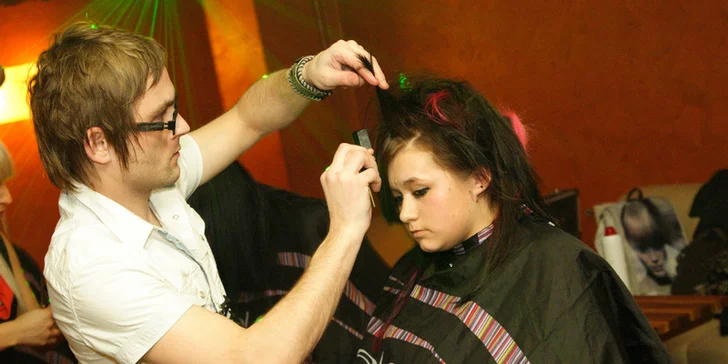 Revoluční a kreativní 3D střih v salonu Hairtrend