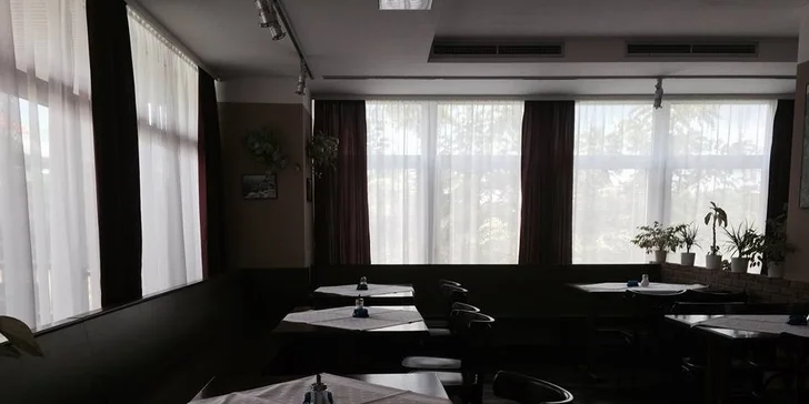 Ochutnávka 11 piv vč. hospodského občerstvení