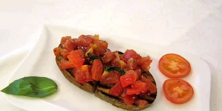 Menu pro dva v italské restauraci Le Cinque Corone