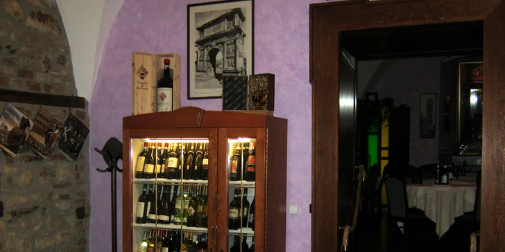 Menu pro dva v italské restauraci Le Cinque Corone