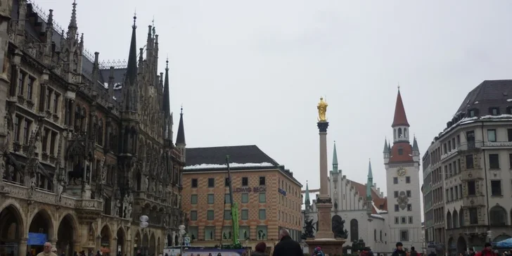 Pohádkový zámek Neuschwanstein a Mnichov v jednom dni