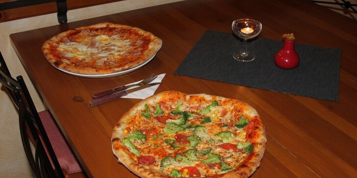2× pizza dle vašeho výběru v restauraci Marco Polo