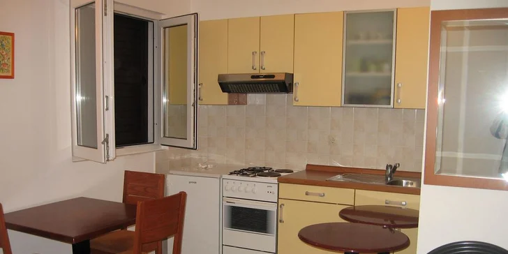 Dovolená plná koupání v chorvatském letovisku Drage: 7 nocí v apartmánu