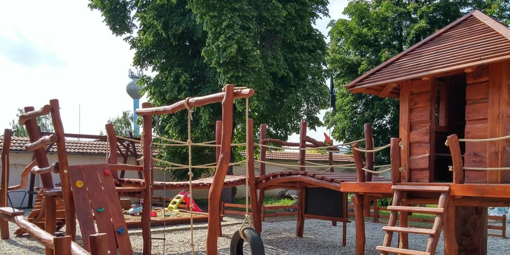 Pri penzióne je parádne detské ihrisko.