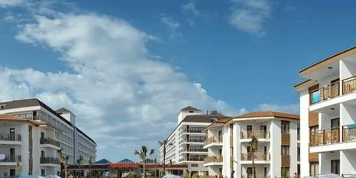 8denní letecký zájezd do Turecka. Luxusní 5* hotely. Na výběr termíny v říjnu.