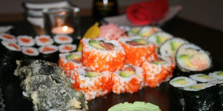 Bohaté sushi menu pro 2 osoby v Aichi Sushi