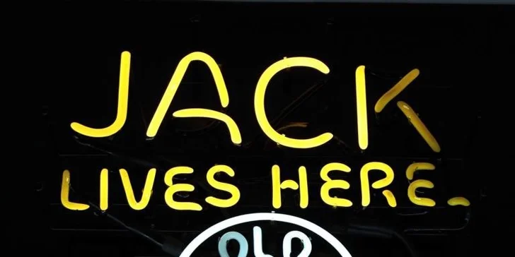 Obří Mega Beef Burger v Jack´s Burger Baru