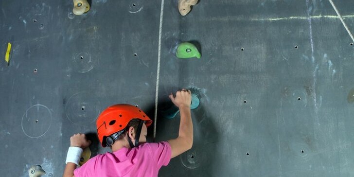 Kurz lezení na stěně v Holešovicích pro 1-2 osoby