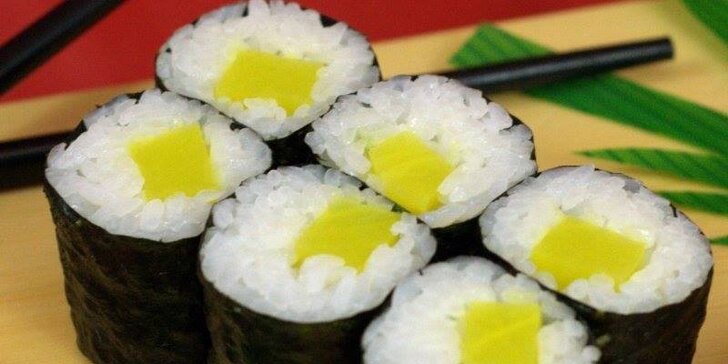 Lahodné romantické sushi menu pro dva
