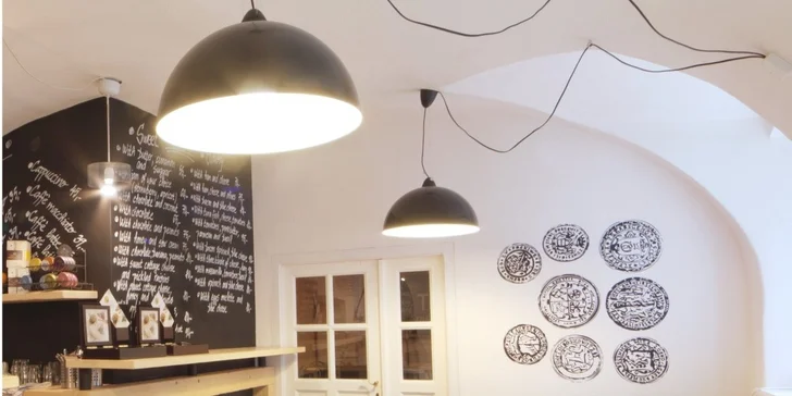 2 palačinky a 2 nápoje v crêperii U Kajetána