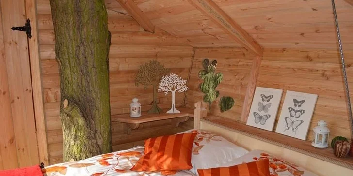 Netradiční noc v domku v korunách stromů až pro 3 osoby