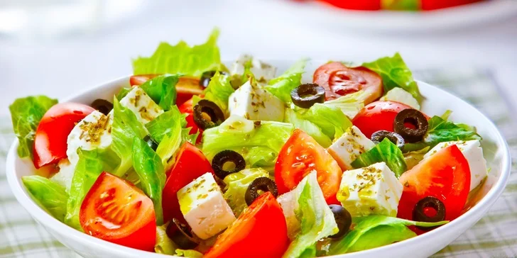 1× či 2× těstoviny nebo salát v restauracích Sbarro