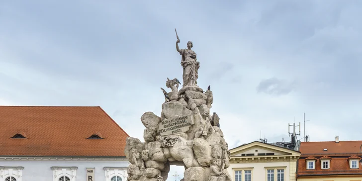 Hry se mohou účastnit dospěláci i děti. 