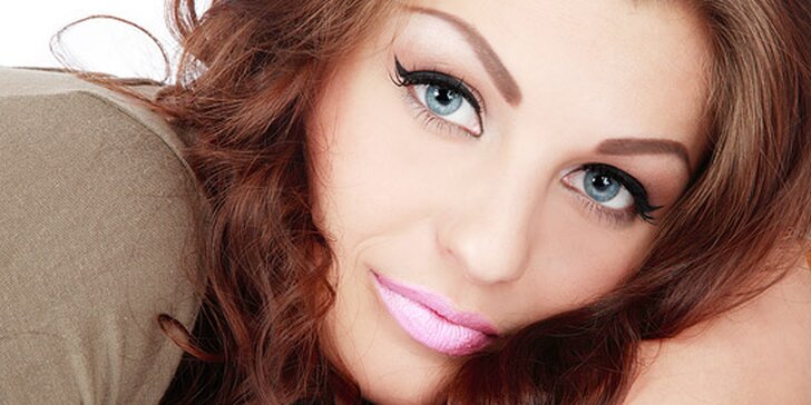 Permanentní make-up obočí, horních nebo spodních očních linek