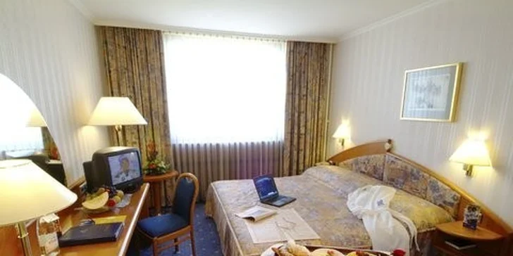Čtyřhvězdičkový relax v Hřensku s konzumací vína