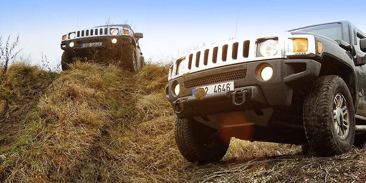 Skvělá jízda s vozem Hummer H3 terénem i po silnici