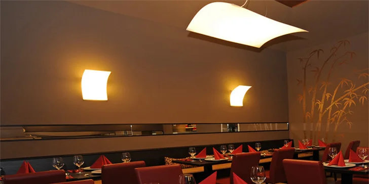 Chutné polední menu z čerstvých surovin pro 1 či 2 v stylové vietnamské restauraci