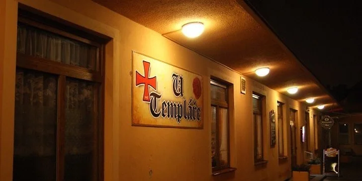 Dvě znamenité pizzy dle vašeho výběru U Templáře