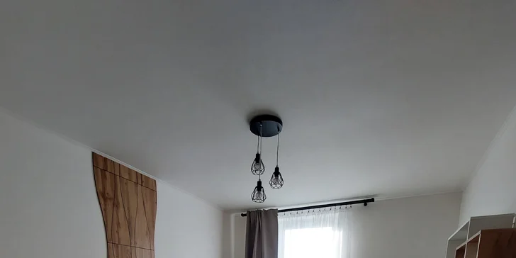 V apartmánu č. 2 jsou kromě manželské postele připravena také dvě další samostatná lůžka.