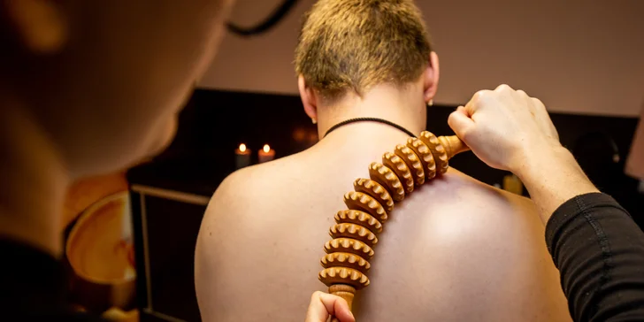 Terapia je vhodná pre ženy aj mužov rôznych vekových kategórií, je neinvazívna a 100% prírodná.