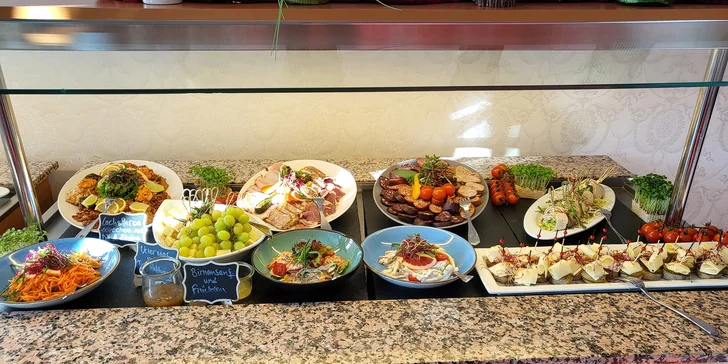 Zdejší kuchaři připravují i regionální speciality. 