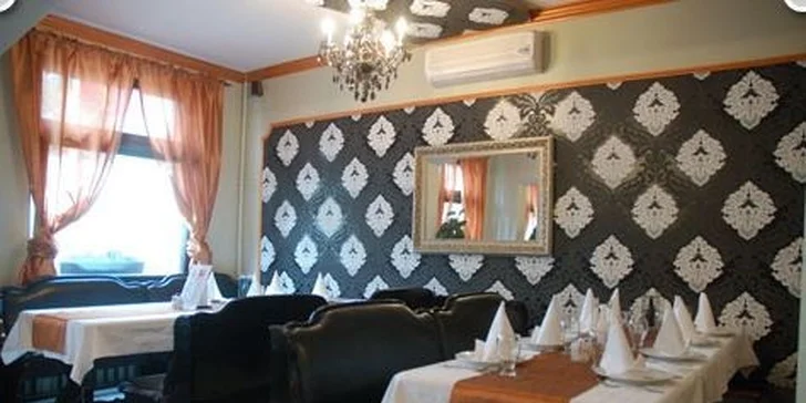 Magický advent v Budapešti: 3 noci ve vybraném hotelu, trhy i návštěva lázní