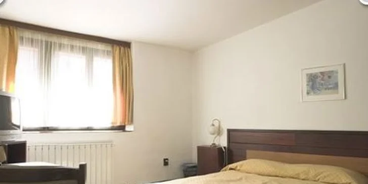 Magický advent v Budapešti: 3 noci ve vybraném hotelu, trhy i návštěva lázní