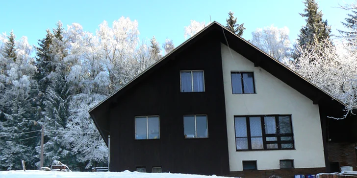 Týdenní pobyt pro dva nebo celou rodinu se snídaní v Jizerských horách