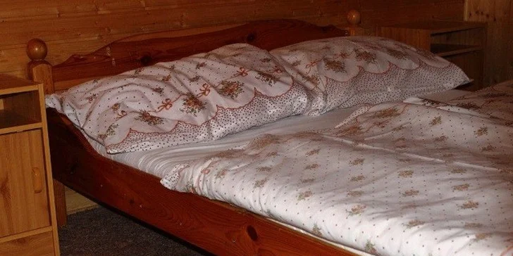2 až 5 nocí v beskydské chatě Koksař nebo samostatných chatách na úpatí Radhoště. Dovolená v přírodě pro páry, rodiny i partu přátel.