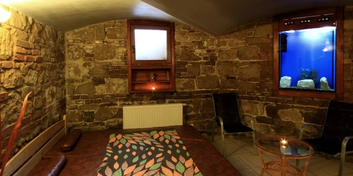 Vyberete si jeden z relaxačních pokojů - mají tu i pokojíček s akvárkem.