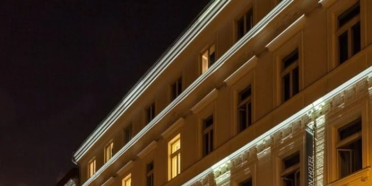 Zima v Praze v designovém hotelu Red & Blue****