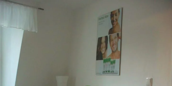 Ošetření pleti s hloubkovou diagnostikou a líčením