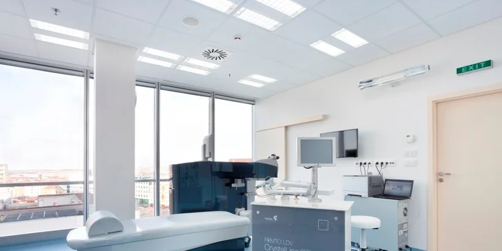 Předoperační vyšetření očí na klinice OFTUM Prague