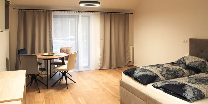 Moderný a plne vybavený apartmánový dom Lietajúci Cyprián stále vonia novotou.


