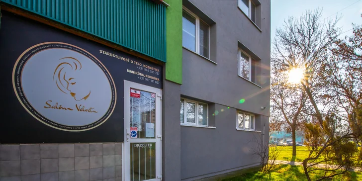Salón Velvet nájdete na Holíčskej ulici v Petržalke