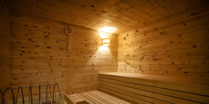 Těšte se na saunu, parní lázeň a relaxační místnost.