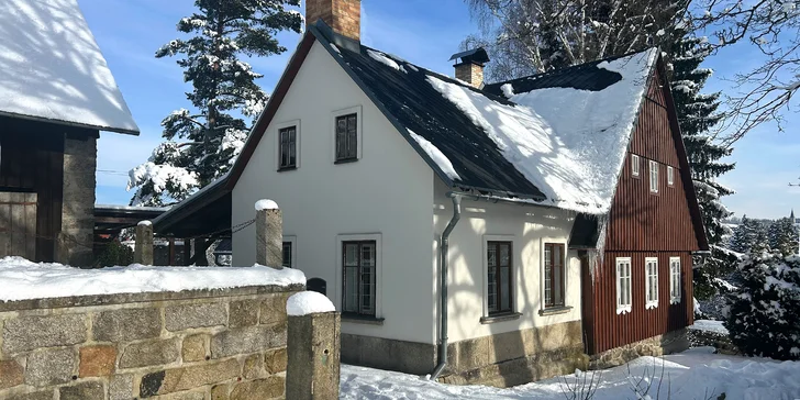 Štýlová a plne vybavená zrubová chata v Jizerkách až pre 16 osôb