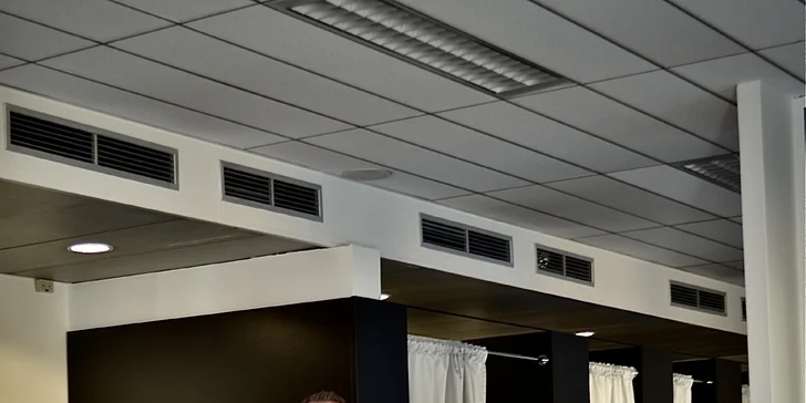 Cvičení je vhodné i pro úplné začátečníky nebo seniory. 