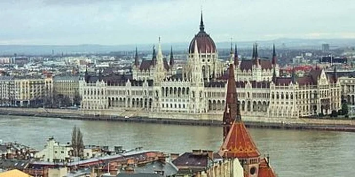 Last minute podzimní zájezd do maďarských termálních lázní. Termín 25.-28.10.2014. Ubytování i polopenze v ceně.