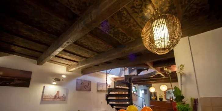 Veganská hostina o 5 chodech pro dva v LoVeg