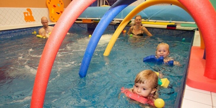 Plavání pro děti – 1 nebo 5 lekcí v Plaveckém Clubu Raftík