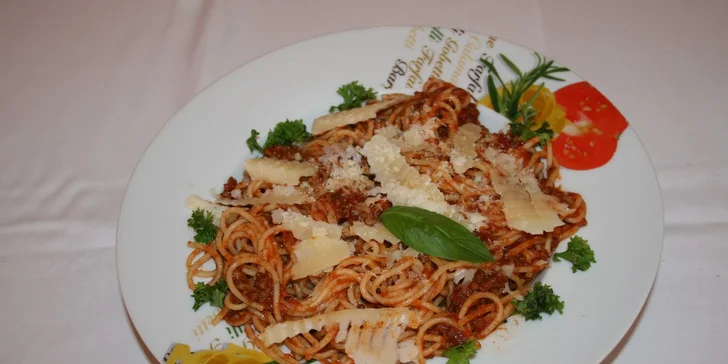 Italská pizza nebo špagety z Pizzerie Gattino