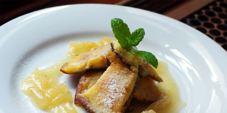 Slavnostní Svatomartinské menu pro dva U Zlaté Hrušky