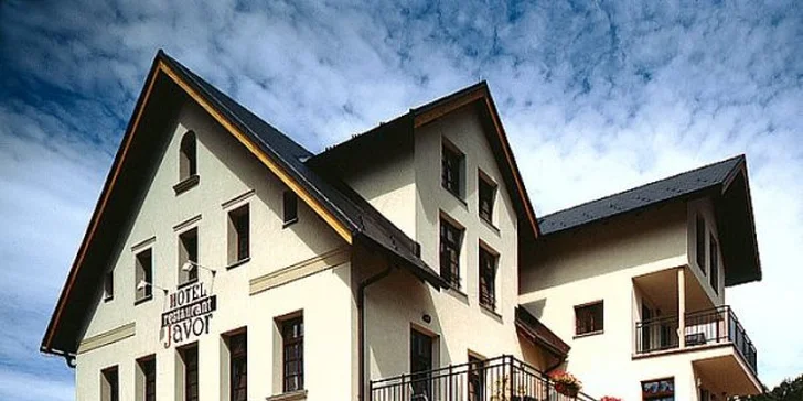 Podzimní nebo zimní pobyt v Adršpachu pro dva