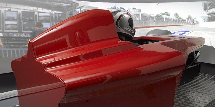 Profesionální simulátory Formule 1 i La Ferrari (30-90 min)