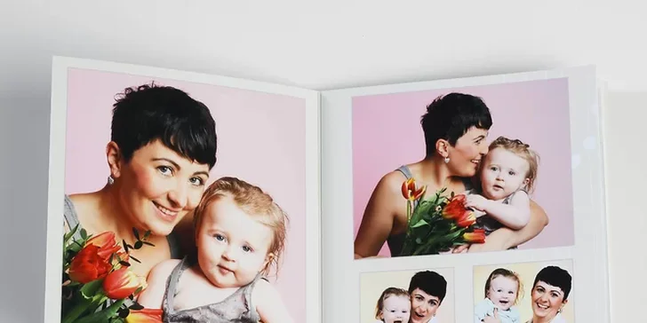 Fotografování a rodinná fotokniha z ateliéru