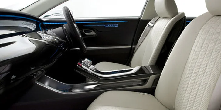 Čištění interiérů automobilů