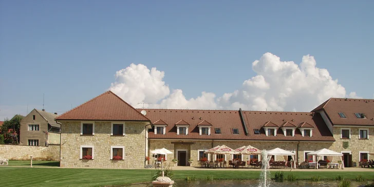 Relaxace pro dva včetně 8 procedur v hotelu Lions