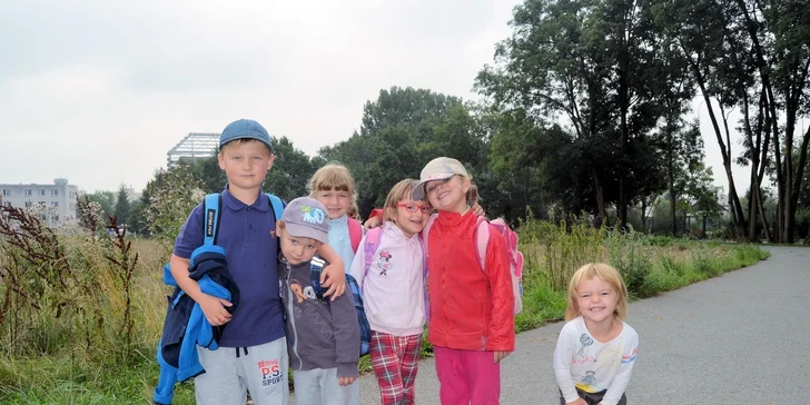 Jeden den hlídání vašich dětí nebo noční hlídání