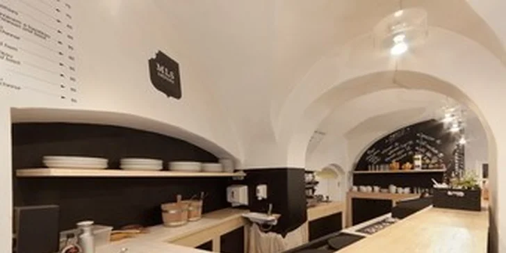 Staročeský trdelník a svařené víno z MLS Bistros